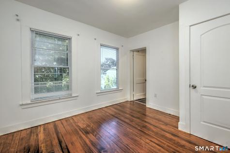 31 Winthrop Street Meriden CT 06451