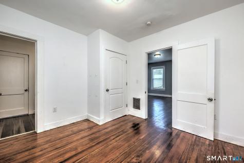 31 Winthrop Street Meriden CT 06451