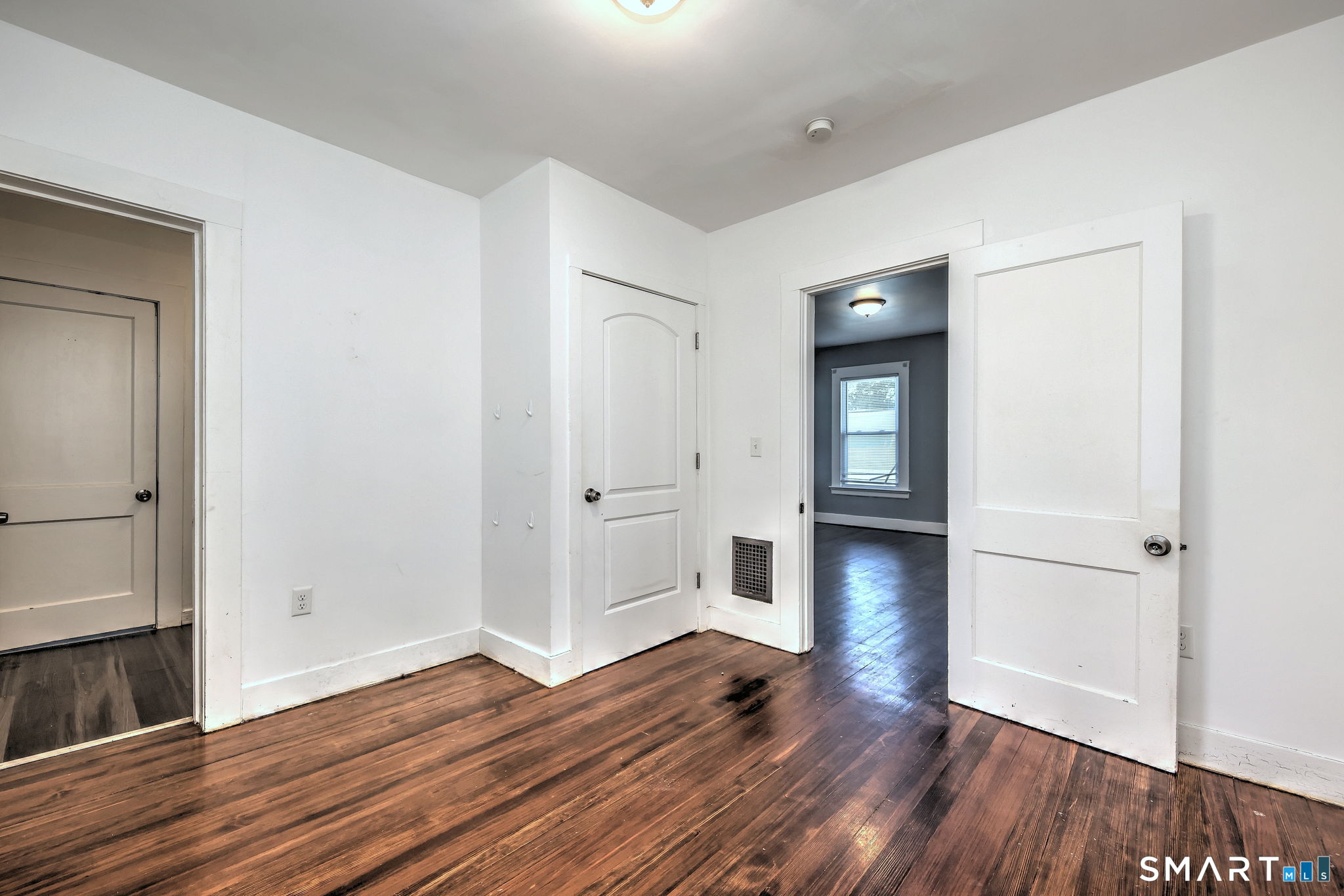 31 Winthrop Street Meriden CT 06451