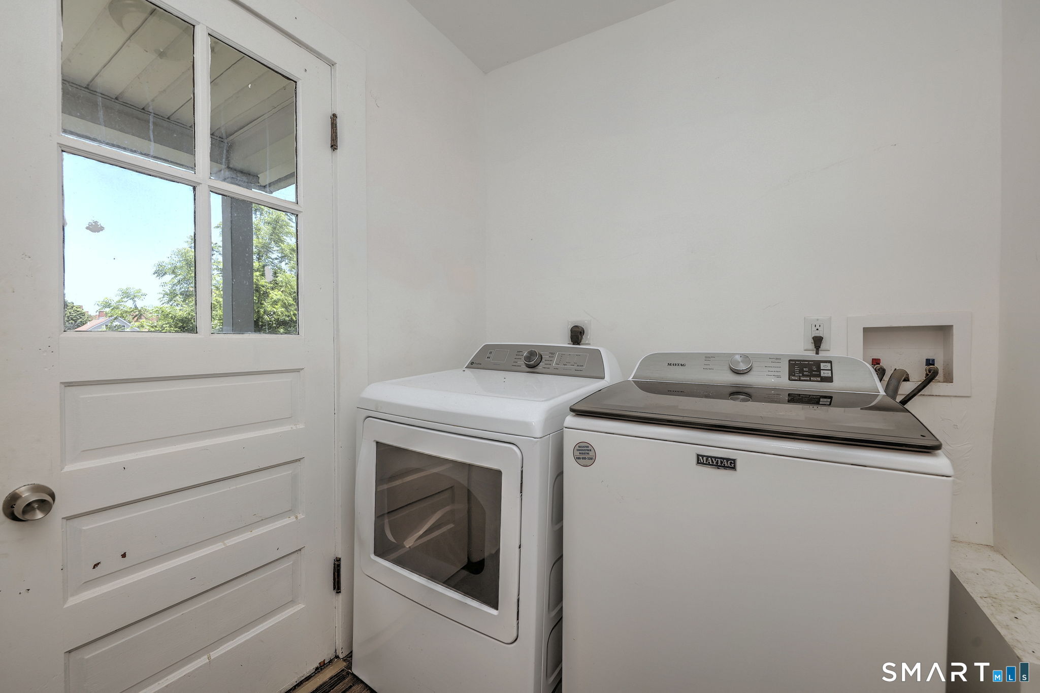 31 Winthrop Street Meriden CT 06451