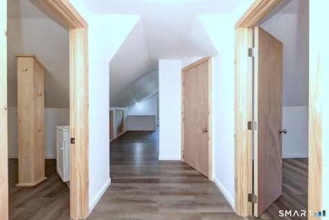 31 Winthrop Street Meriden CT 06451