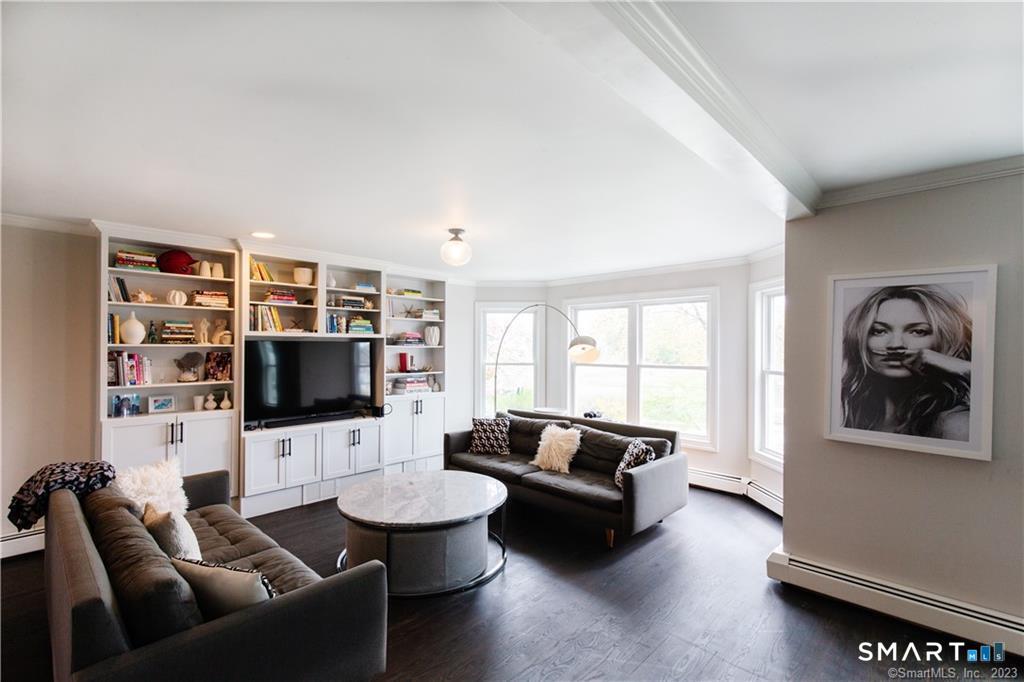 331 Riverside Drive Fairfield CT 06824
