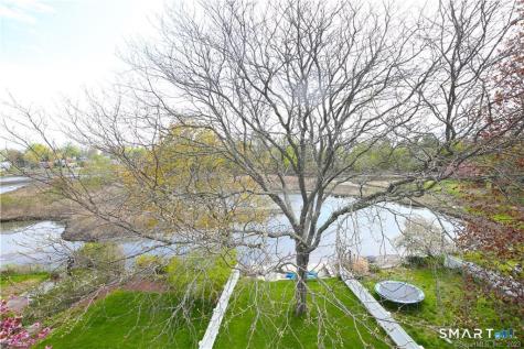 331 Riverside Drive Fairfield CT 06824