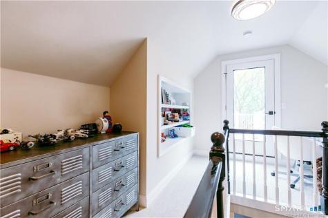 331 Riverside Drive Fairfield CT 06824
