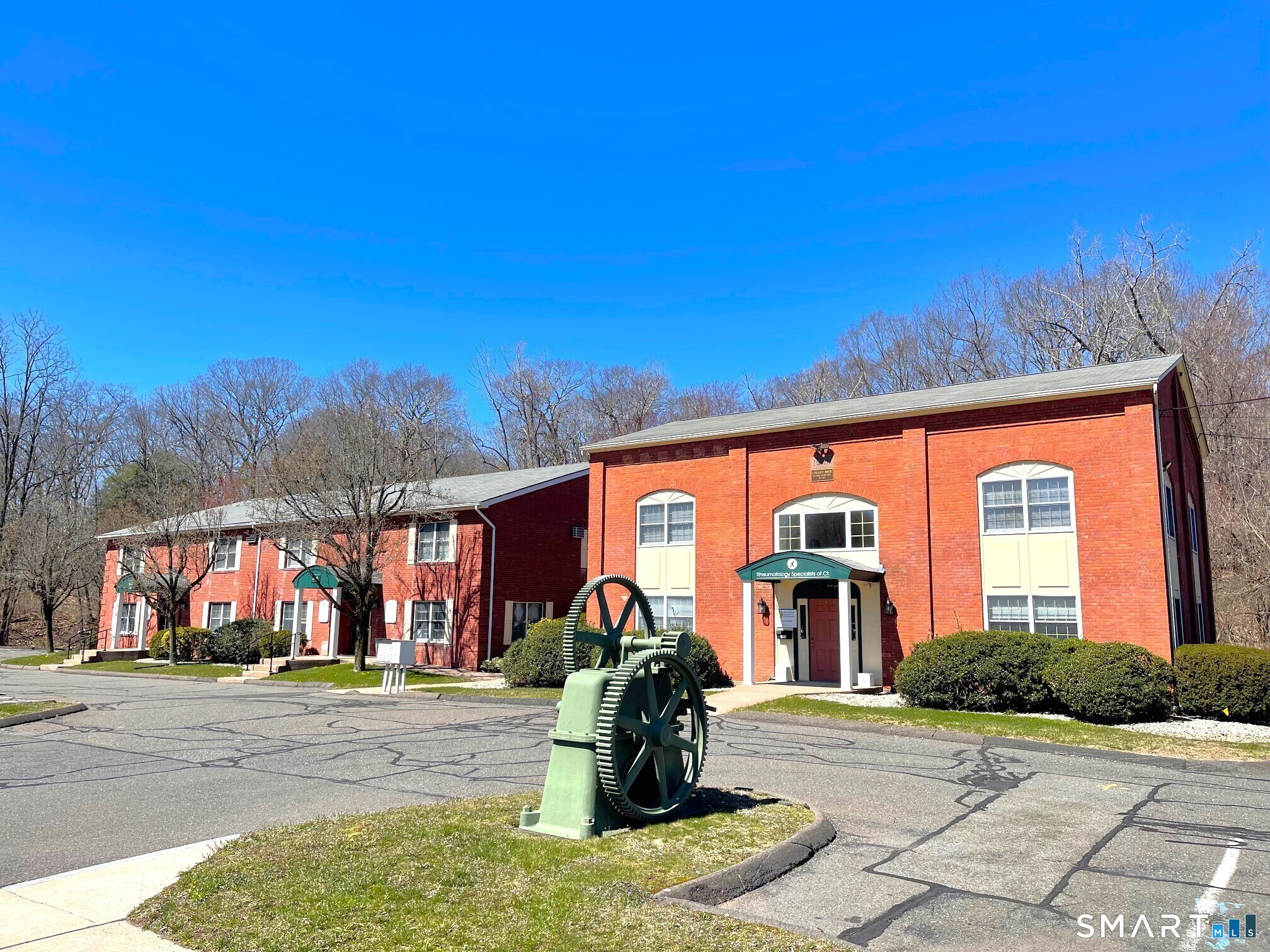 543 North Main Street Manchester CT 06042