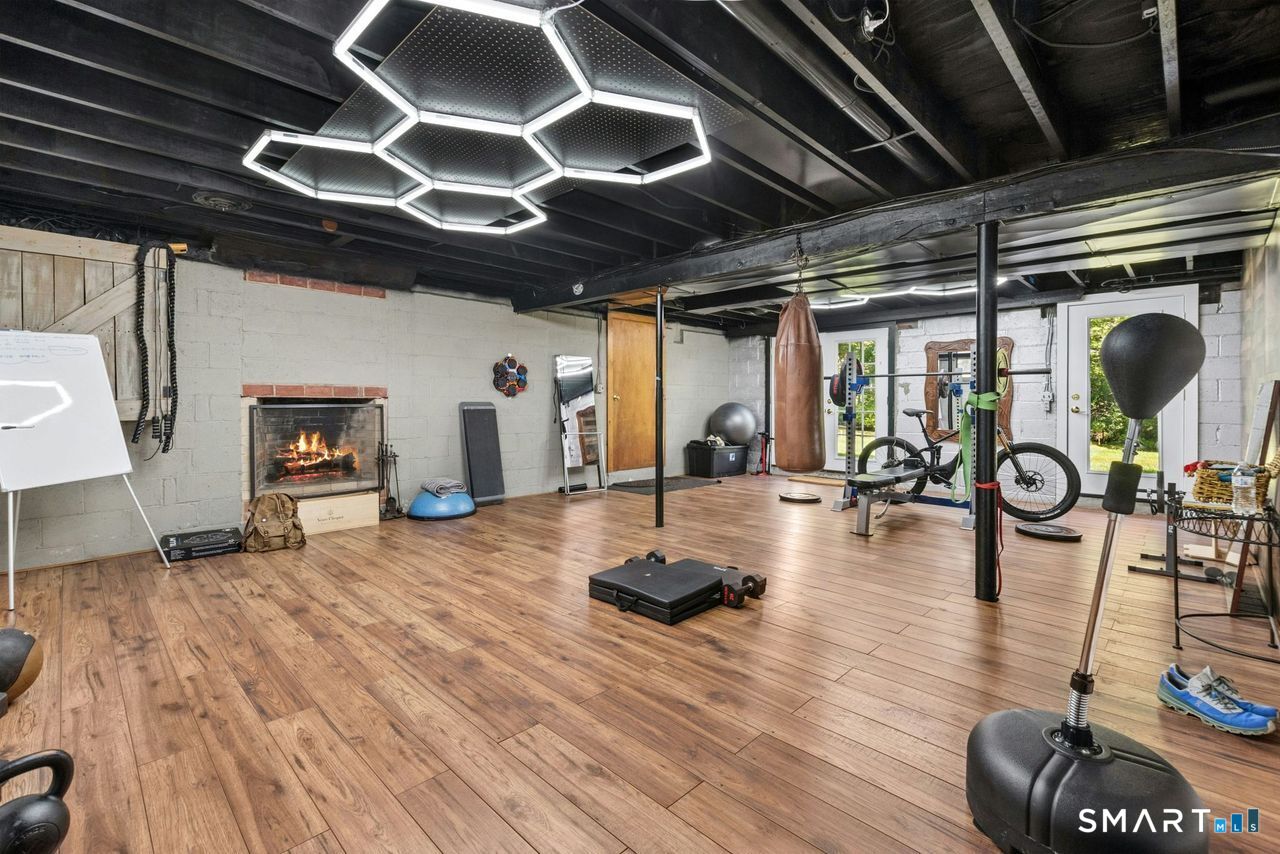 46 White Birch Road Ridgefield CT 06877
