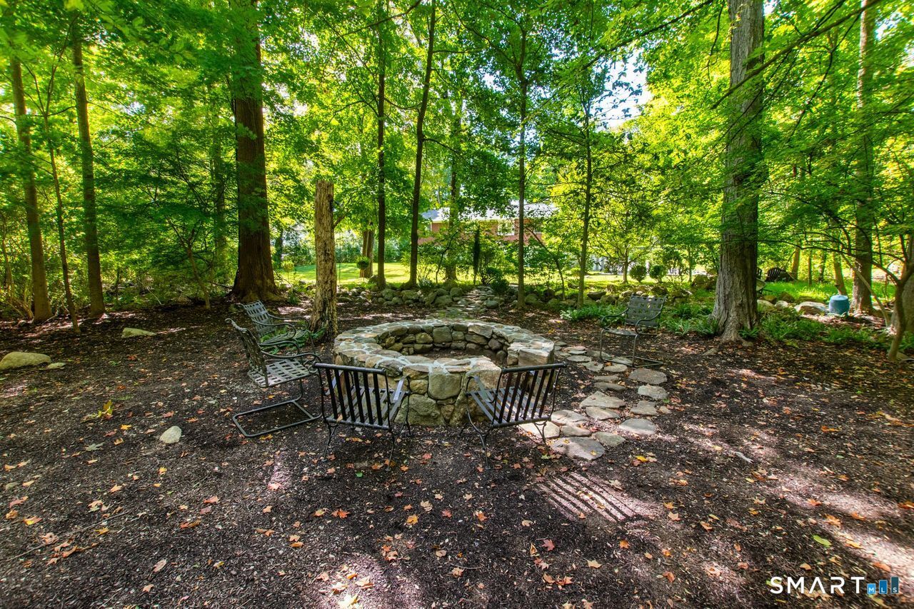 46 White Birch Road Ridgefield CT 06877