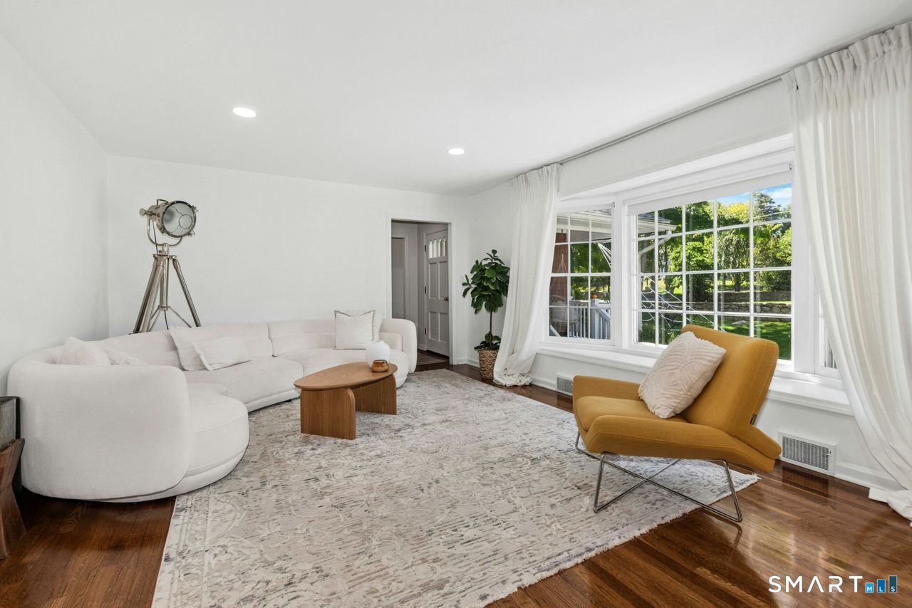 46 White Birch Road Ridgefield CT 06877