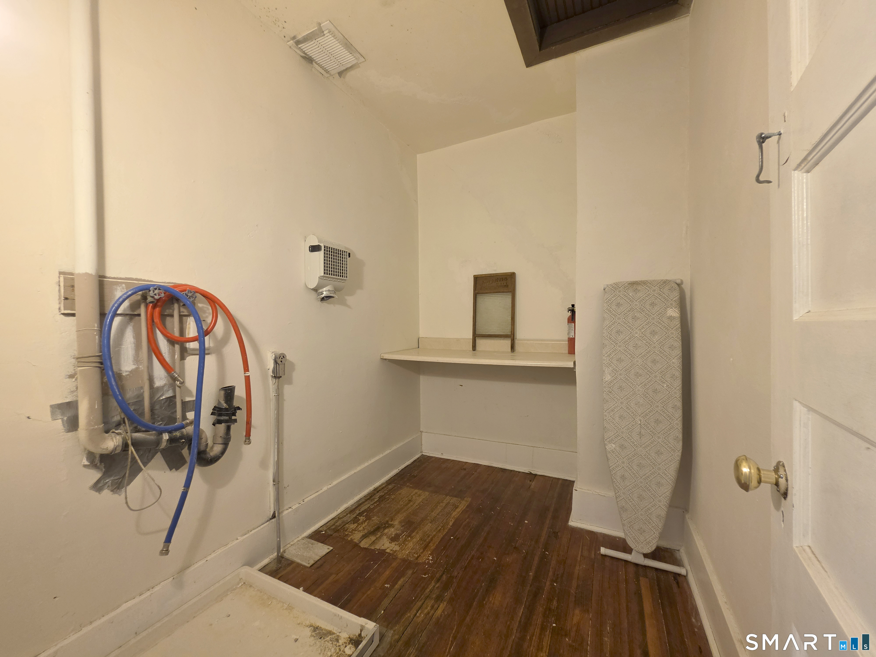 805 Edgewood Avenue New Haven CT 06515