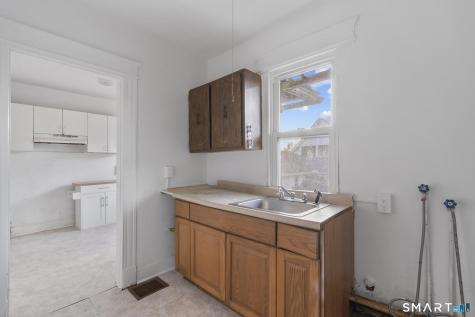 97 Wall Street Waterbury CT 06705