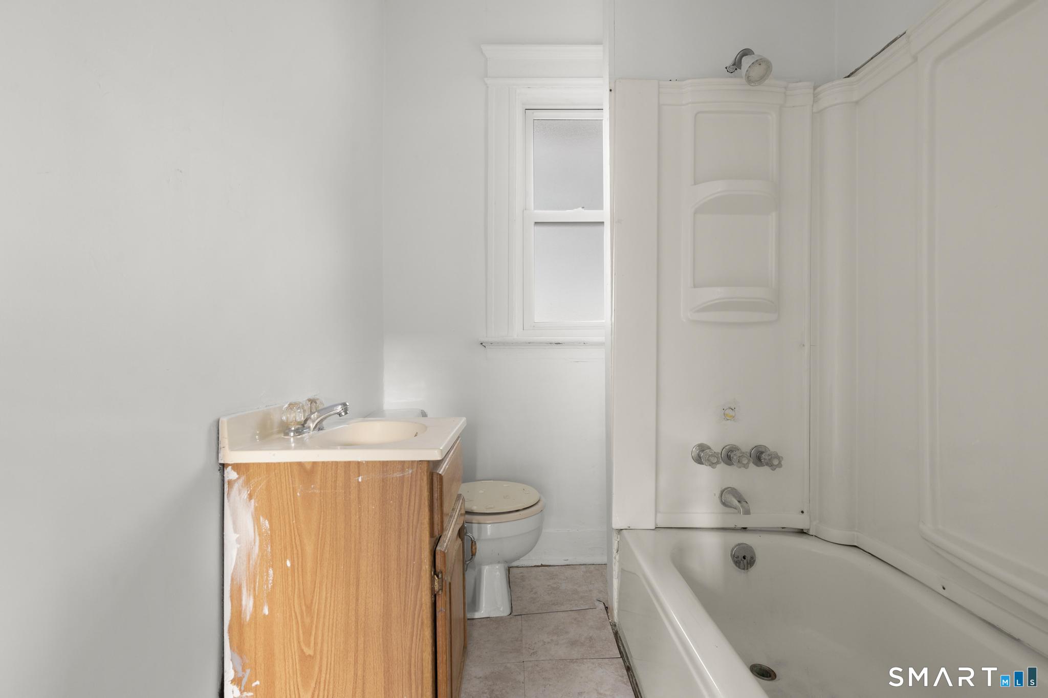 97 Wall Street Waterbury CT 06705