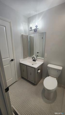 55 Peddlars Drive Branford CT 06405