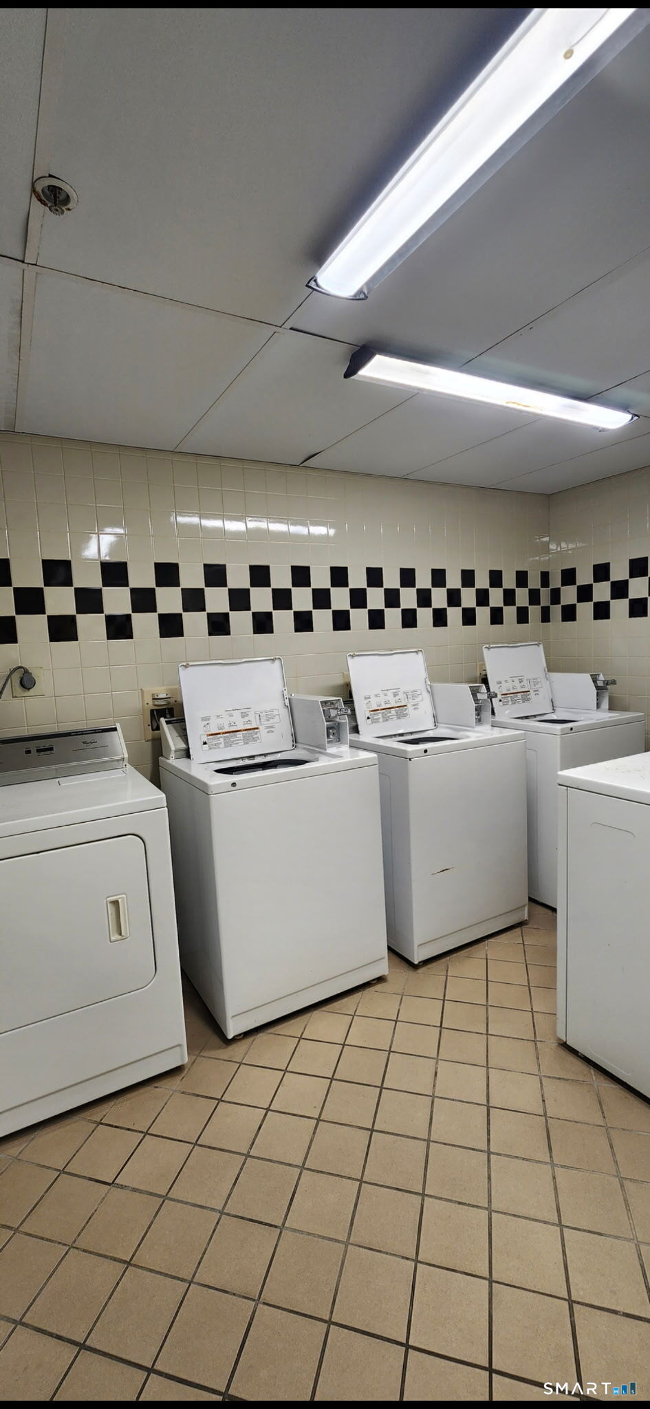 84 West Avenue Norwalk CT 06854