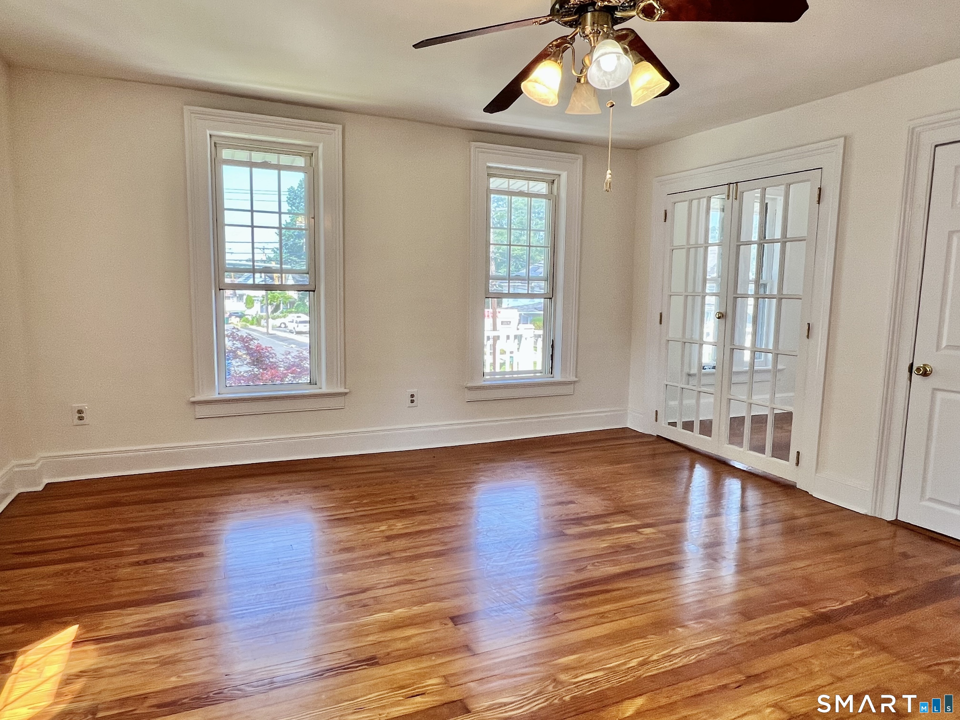 1596 Main Street Stratford CT 06615