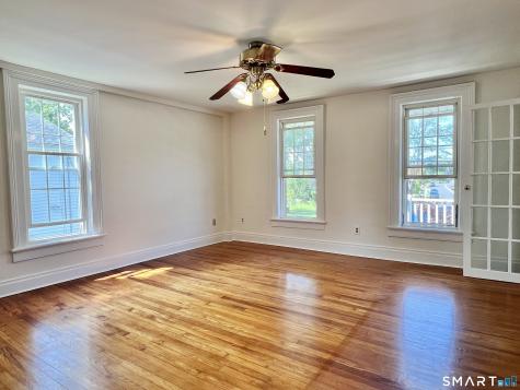 1596 Main Street Stratford CT 06615