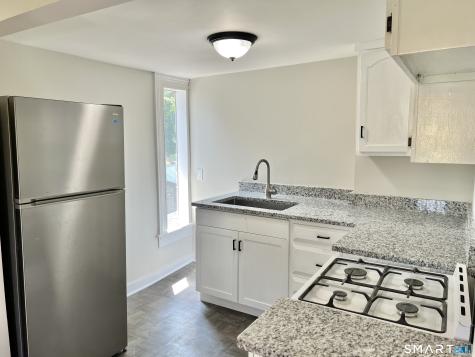 1596 Main Street Stratford CT 06615