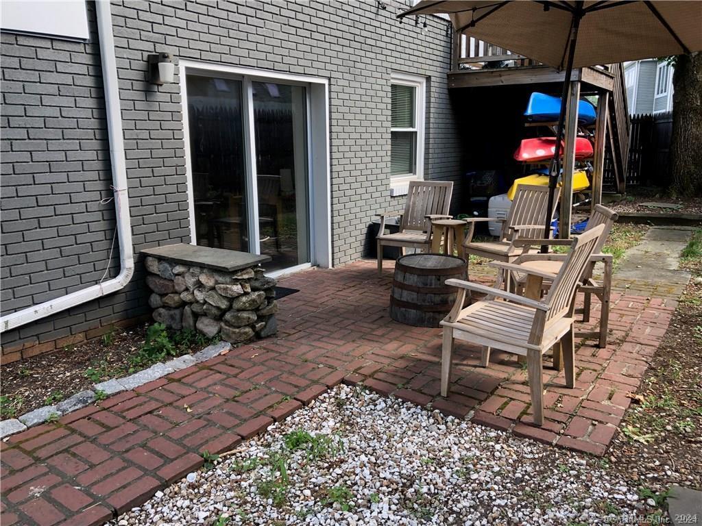 90 Iroquois Road Stamford CT 06902