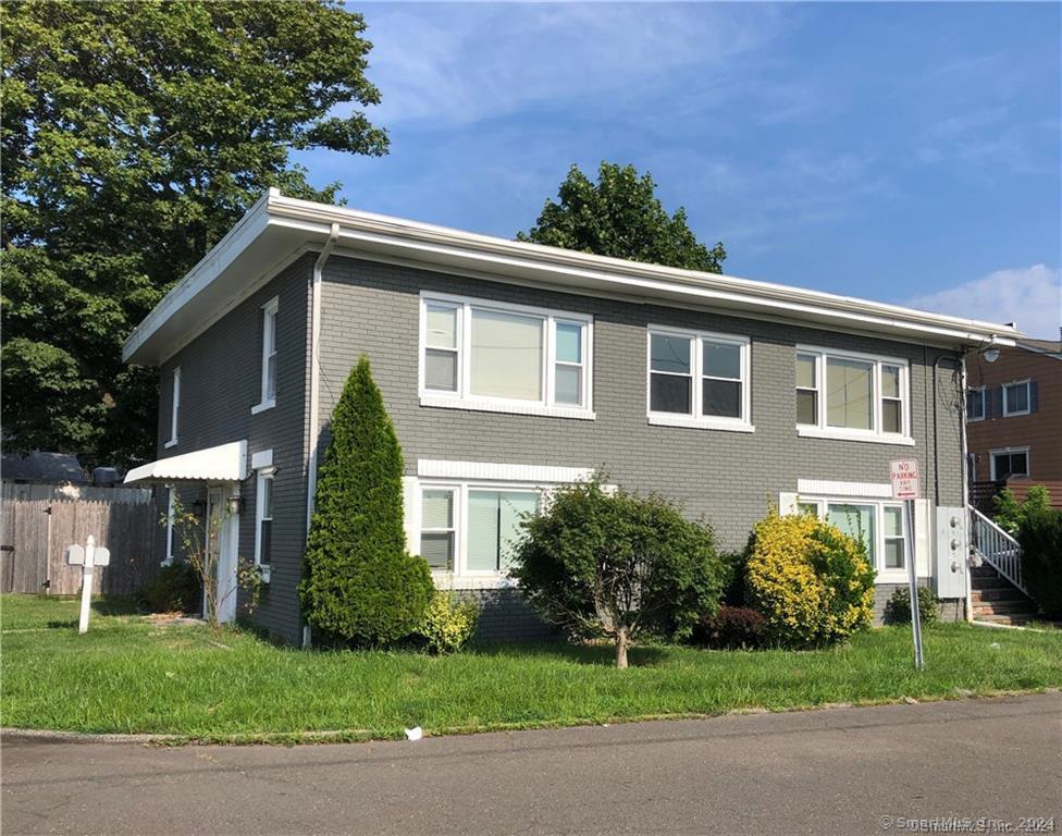90 Iroquois Road Stamford CT 06902