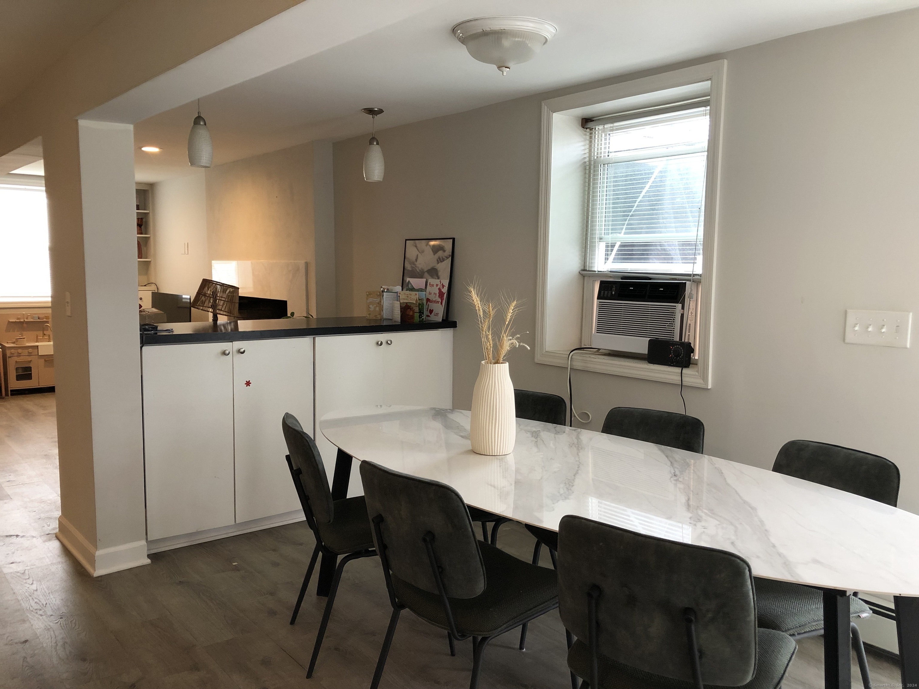 90 Iroquois Road Stamford CT 06902