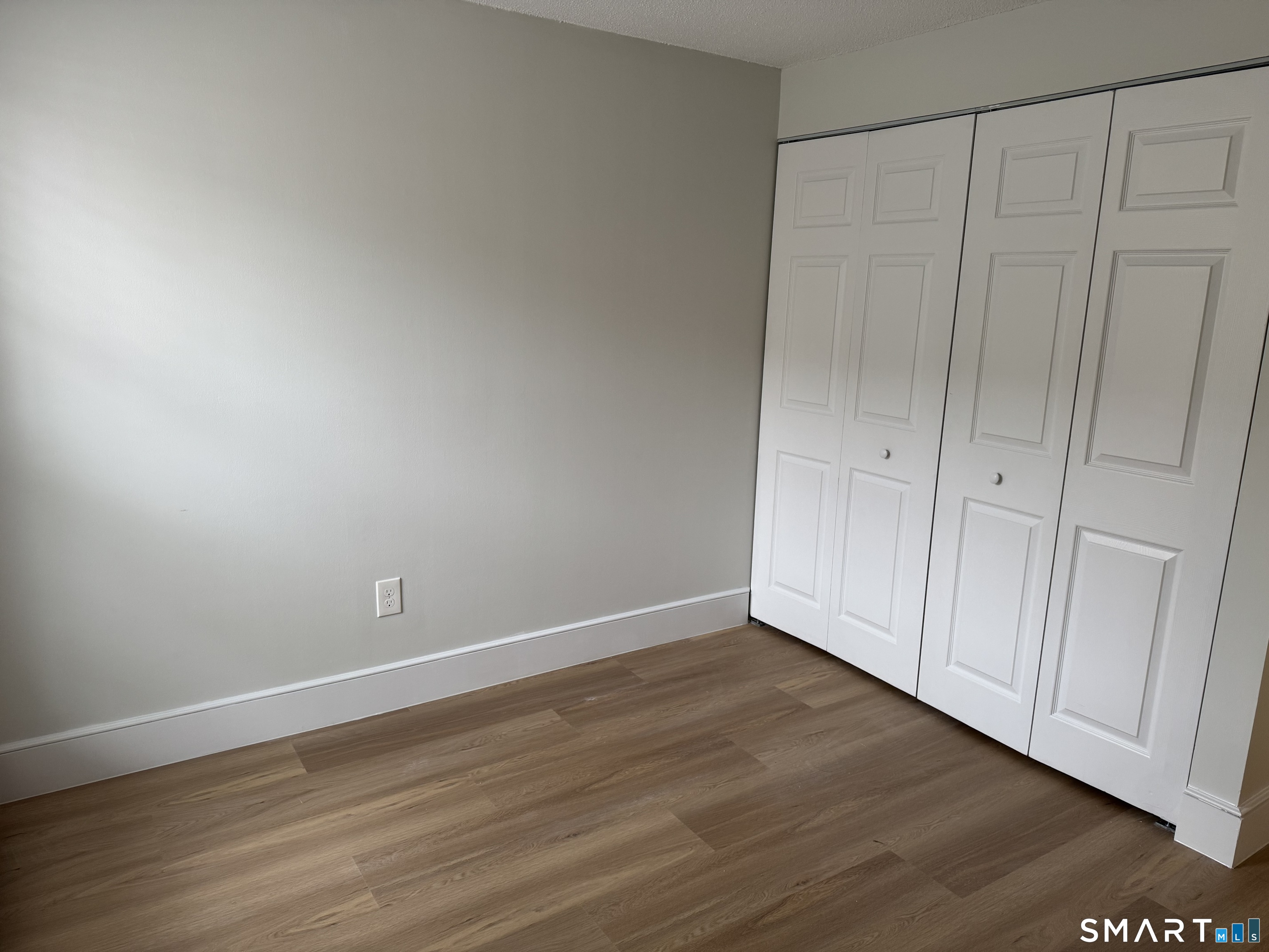 8 Heather Ridge Shelton CT 06484