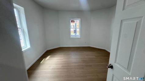 16 Arch Street Waterbury CT 06710