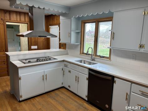 16 Shorelands Drive Madison CT 06443