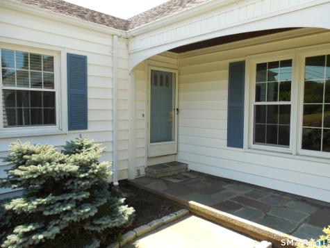 16 Shorelands Drive Madison CT 06443
