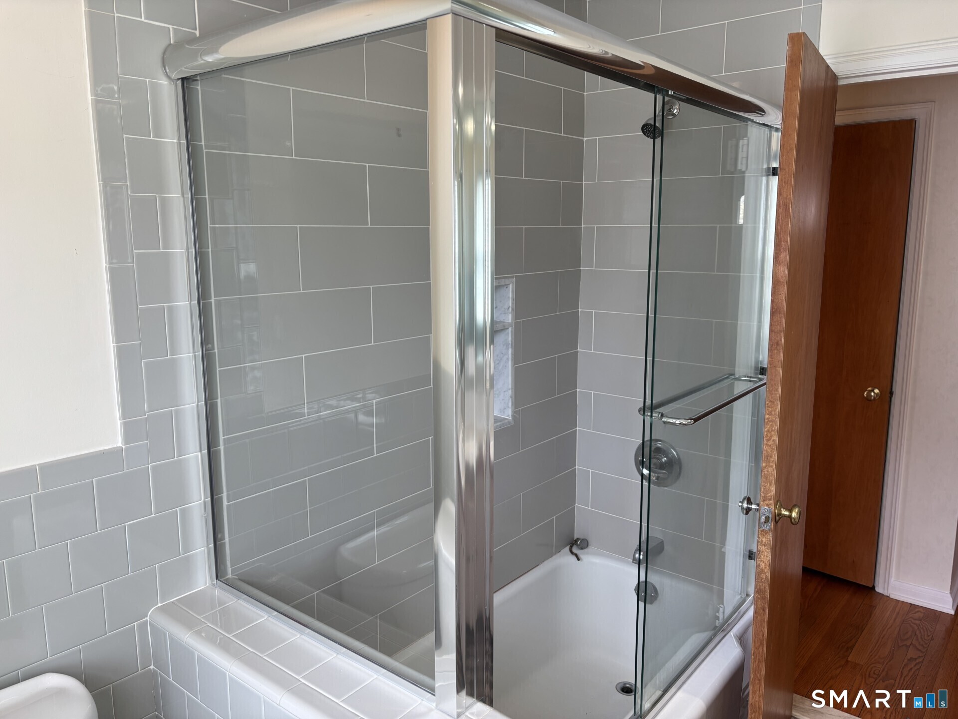 16 Shorelands Drive Madison CT 06443