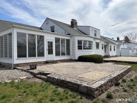 16 Shorelands Drive Madison CT 06443