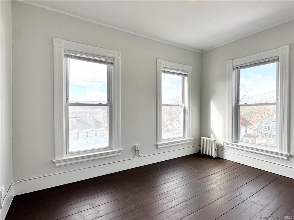 49 Chestnut Street Windham CT 06226
