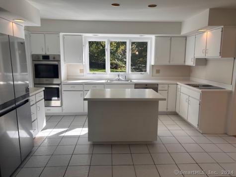 28 Punch Bowl Drive Westport CT 06880