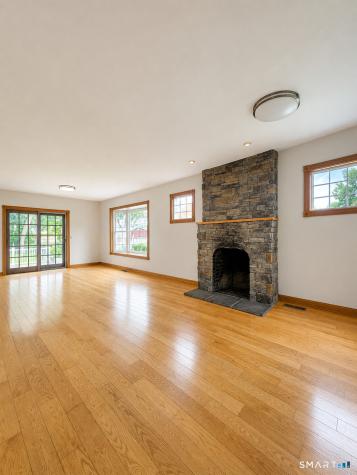 95 West Street Cromwell CT 06416