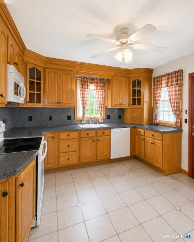 95 West Street Cromwell CT 06416