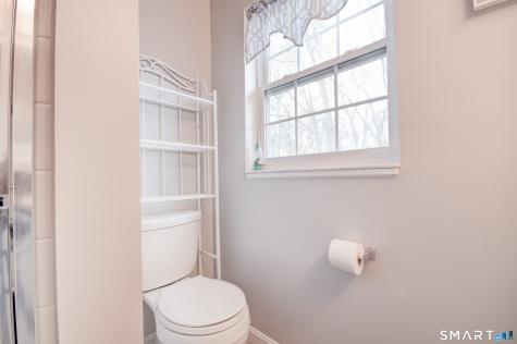 33 Chapman Lane Stonington CT 06378