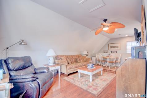 33 Chapman Lane Stonington CT 06378