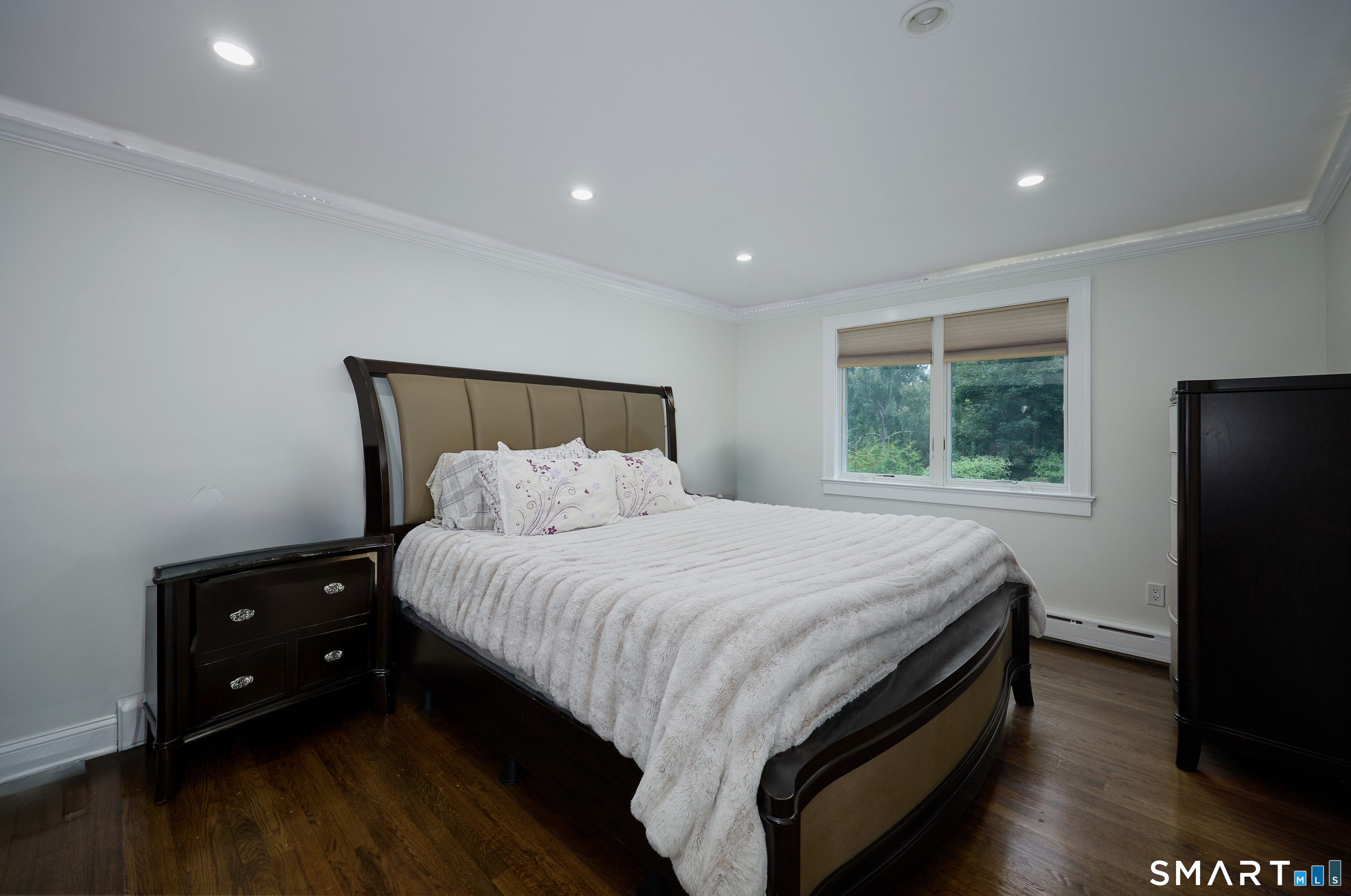 1374 Huntington Turnpike Trumbull CT 06611