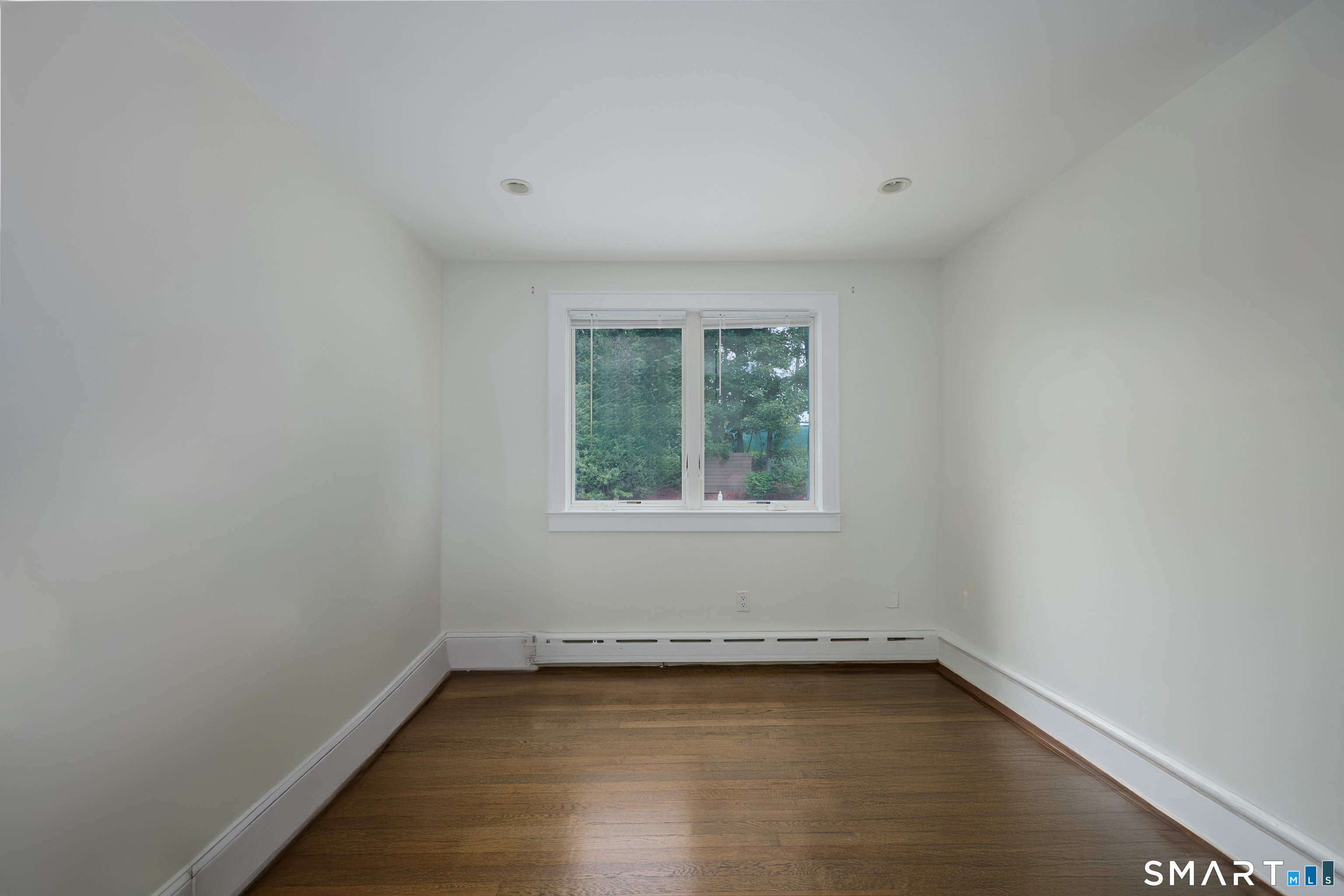 1374 Huntington Turnpike Trumbull CT 06611