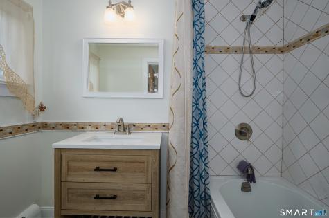 1374 Huntington Turnpike Trumbull CT 06611