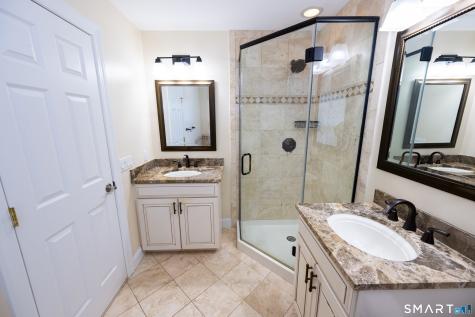 19 Orwich Court Danbury CT 06810