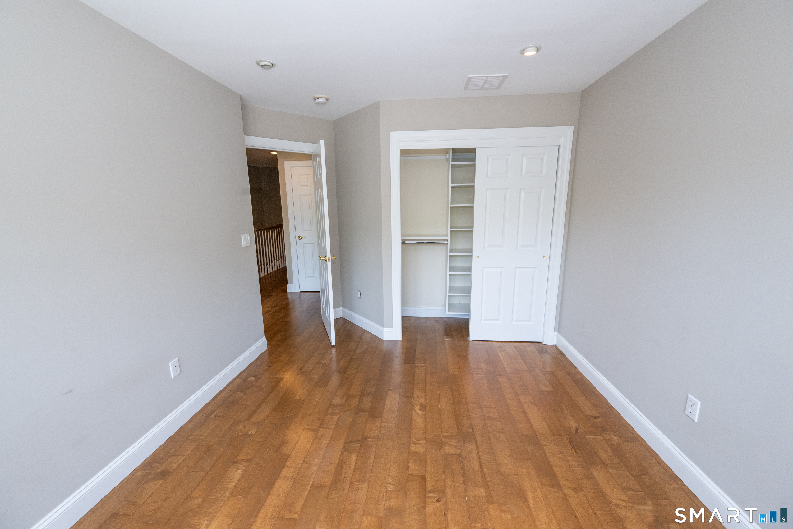 19 Orwich Court Danbury CT 06810
