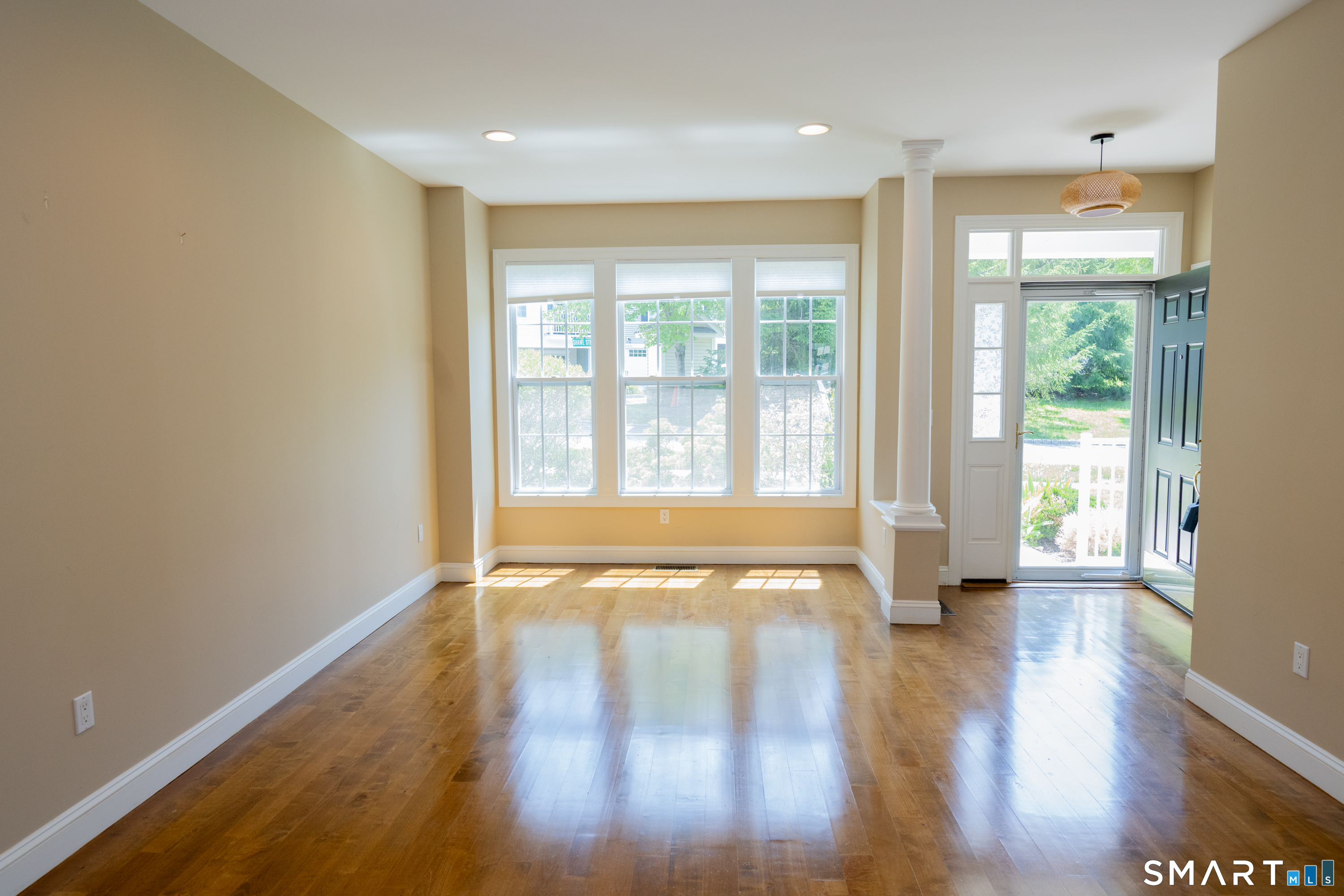 19 Orwich Court Danbury CT 06810