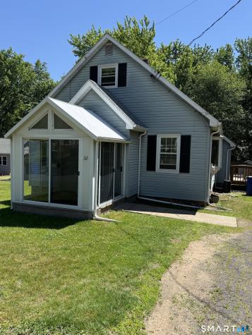 32 Dickerman Avenue Windsor Locks CT 06096