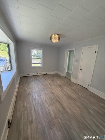32 Dickerman Avenue Windsor Locks CT 06096