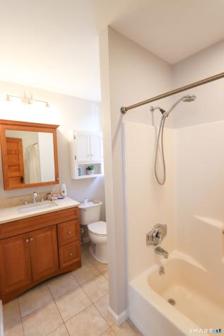 182 Chestnut Street New Haven CT 06511