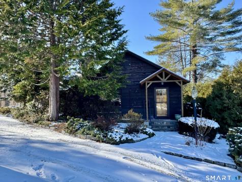 10 Sunset Trail New Fairfield CT 06812