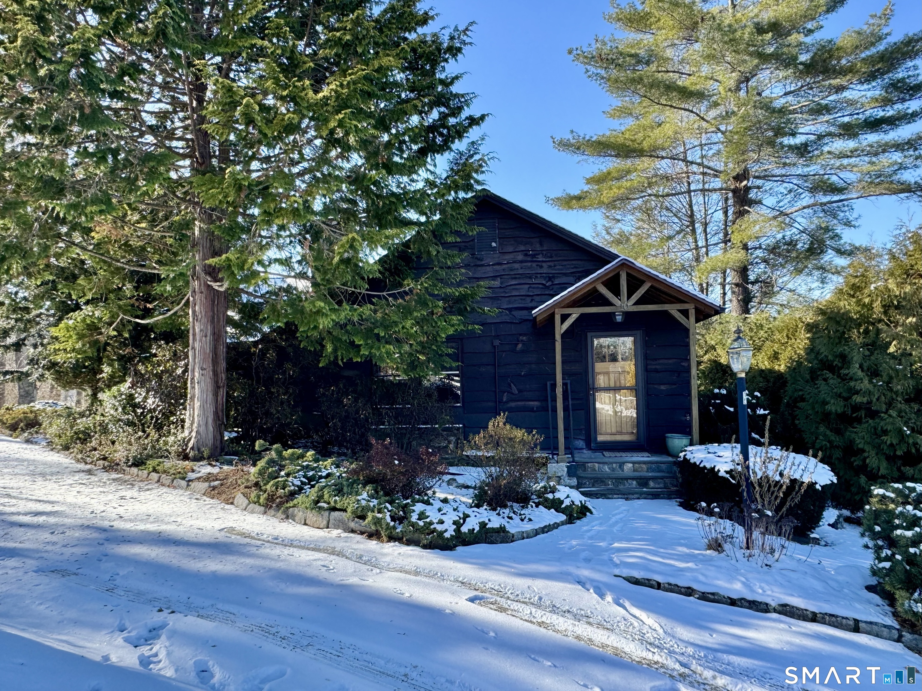 10 Sunset Trail New Fairfield CT 06812
