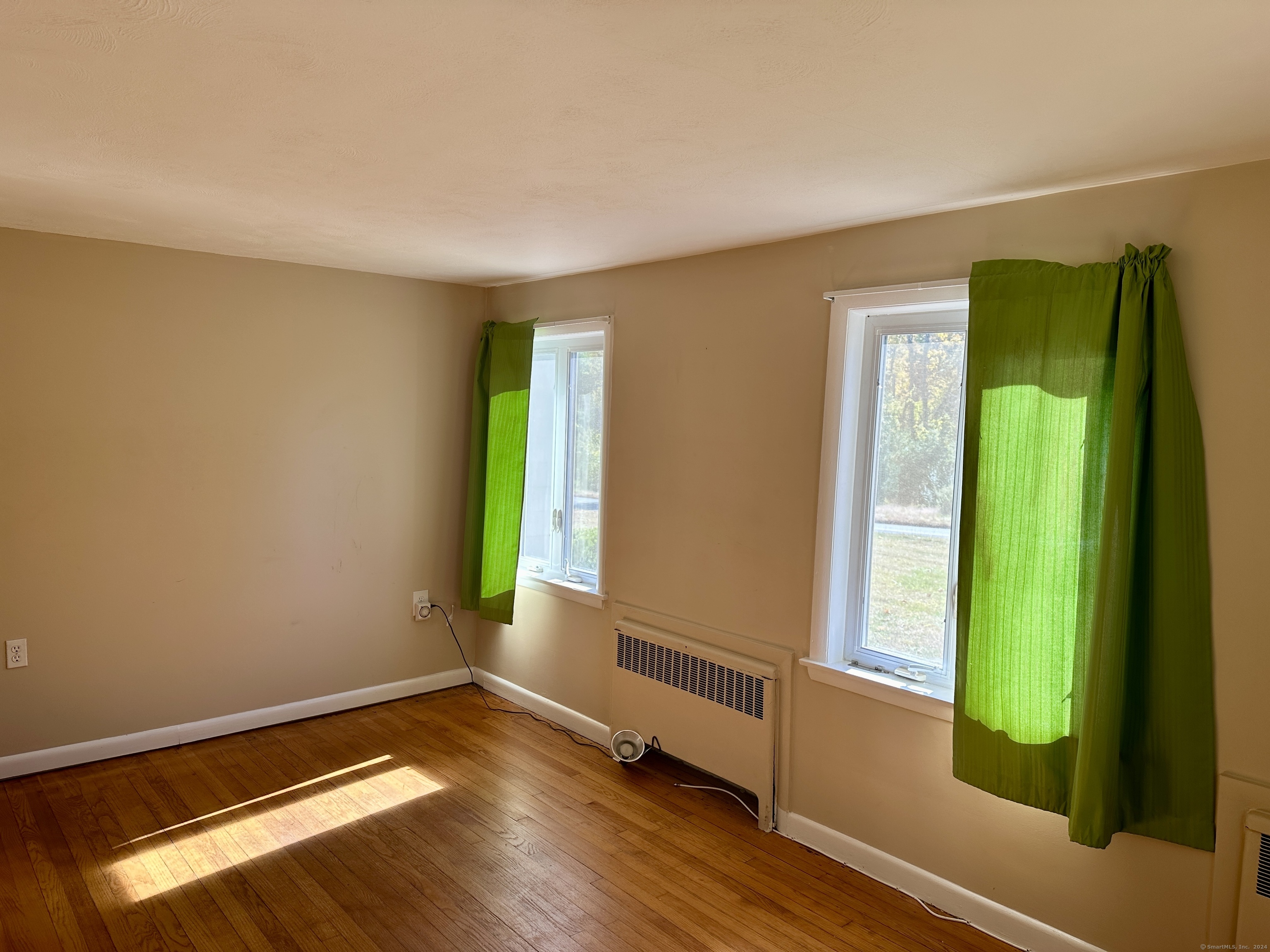 46 Hoskins Road Simsbury CT 06070