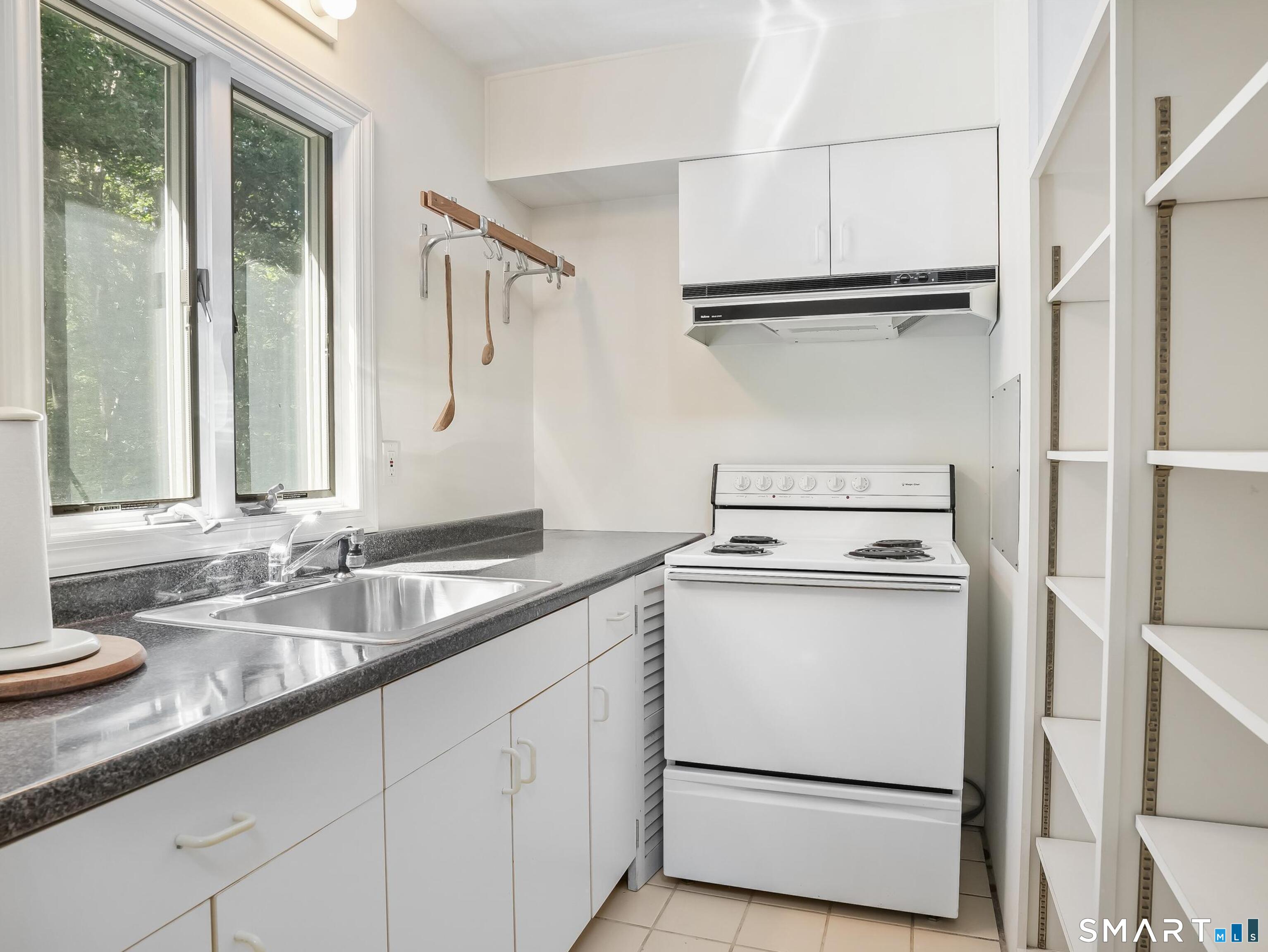 106 Spoonwood Road Wilton CT 06897