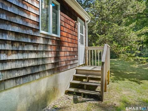 106 Spoonwood Road Wilton CT 06897