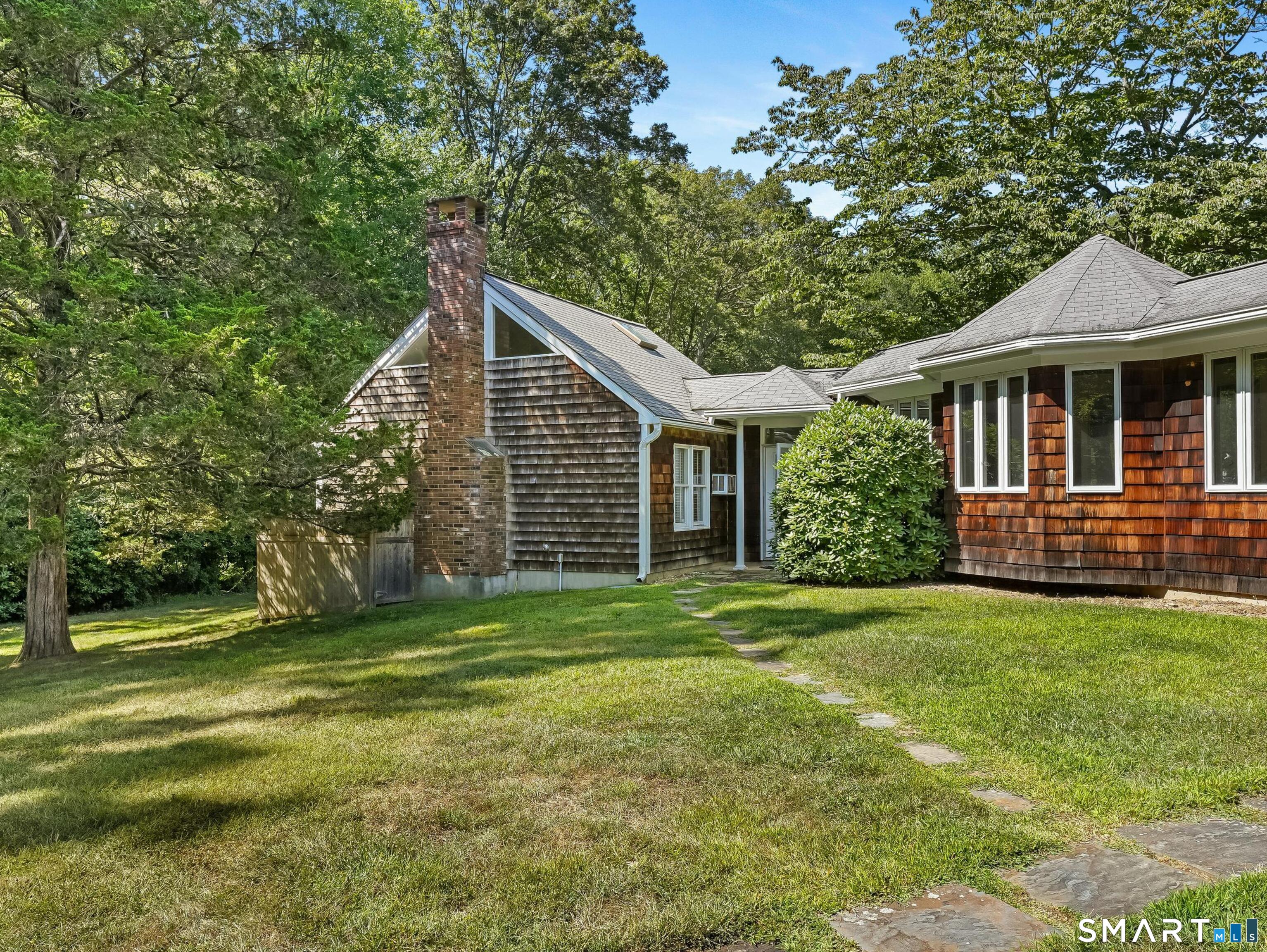 106 Spoonwood Road Wilton CT 06897